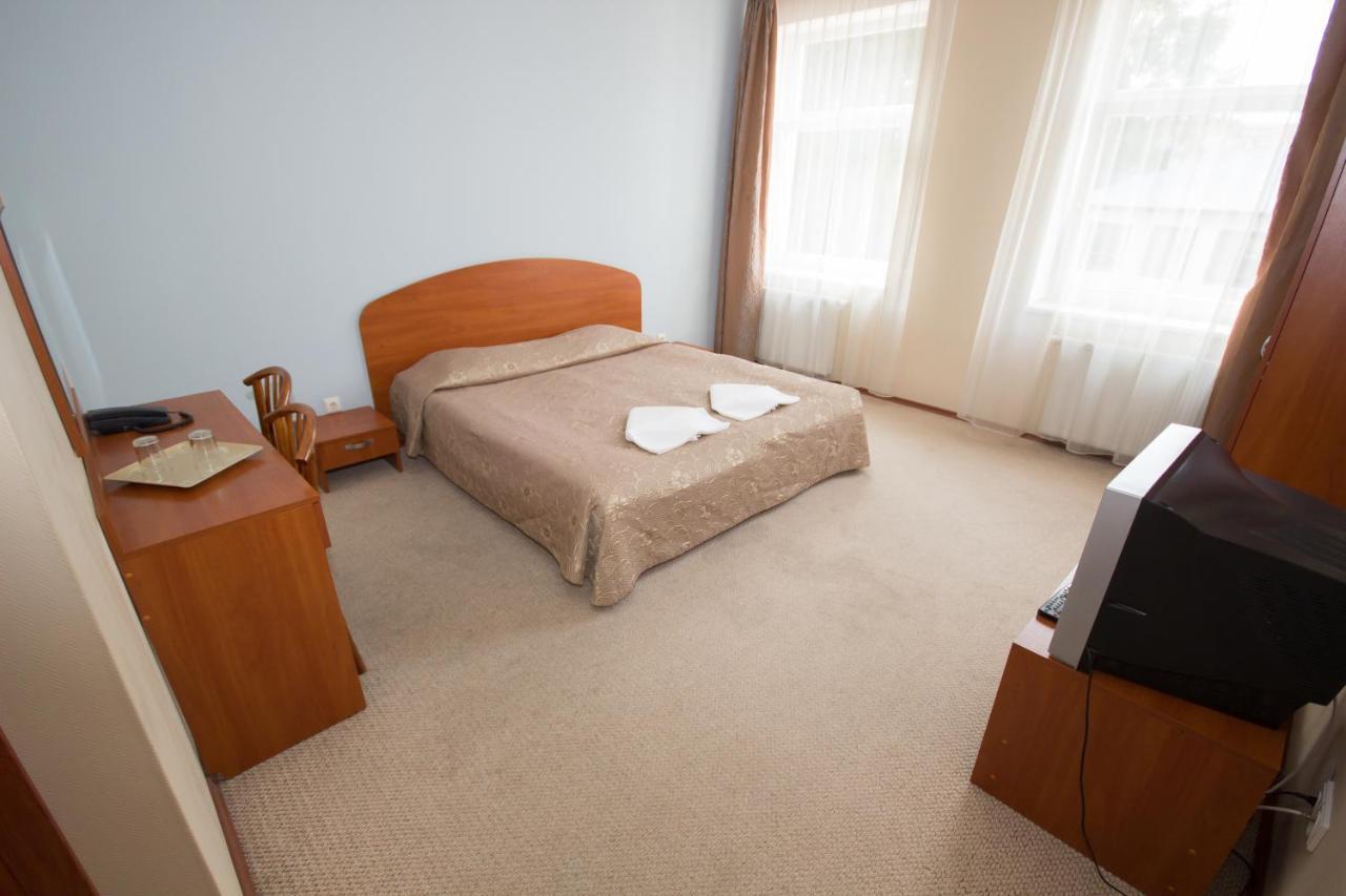 Deims Hotel Šilutė 部屋 写真